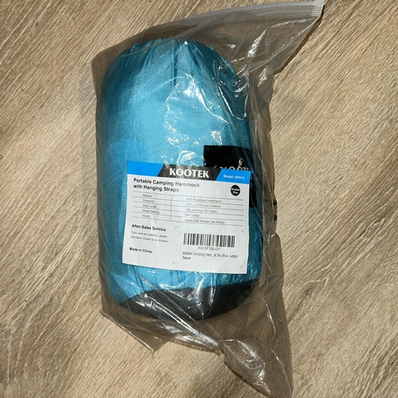 Lightweight Camping Hammock - Picture 7 of 8